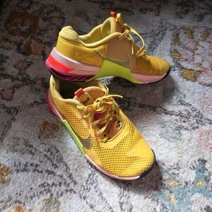 Nike Women's Metcon Athletic Shoes